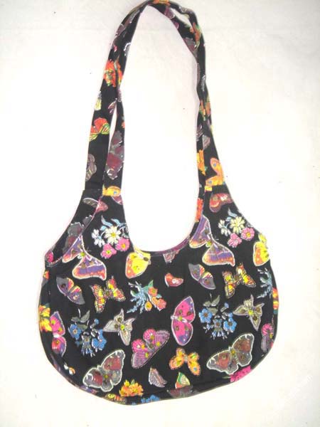 black-embroidery-bag