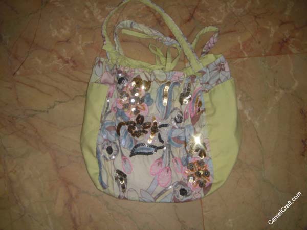 embroidery-handbag