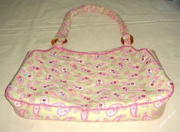 light-embroidery-bag