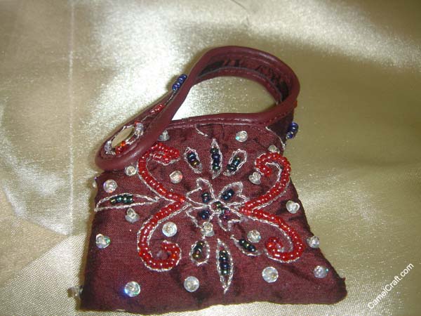 red-ladies-bag