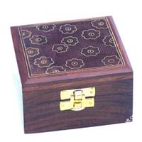 brass-inlaid-wooden-box-aac36