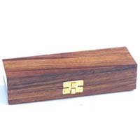 brass-inlaid-wooden-box-aac42