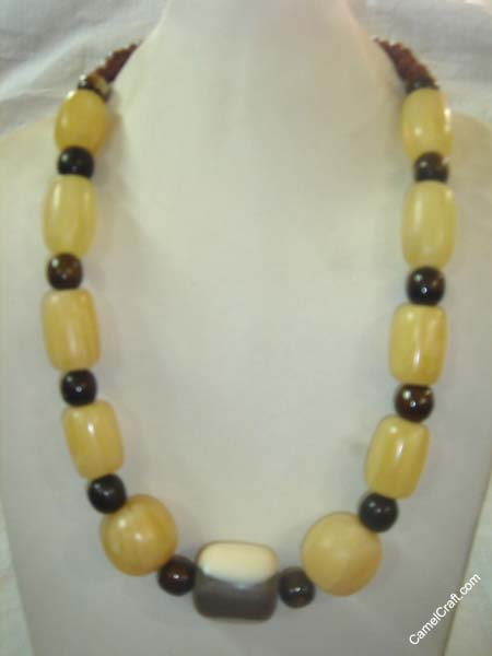 black-cream-beads