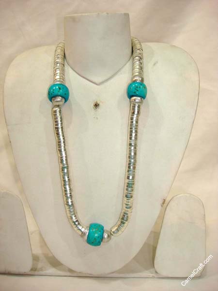 silver-skyblue-necklace