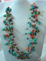 multicoloured-necklacebedas