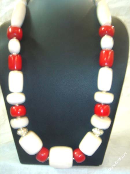 white-red-necklace