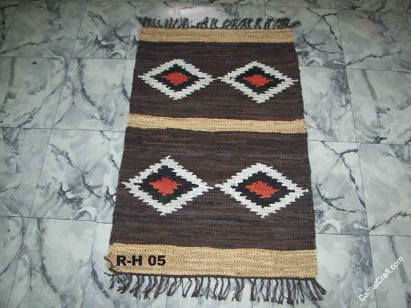 R-H 05 LEATHER RUGS