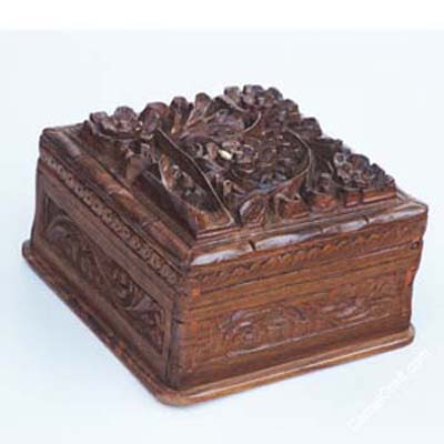 walnut-decorative-box