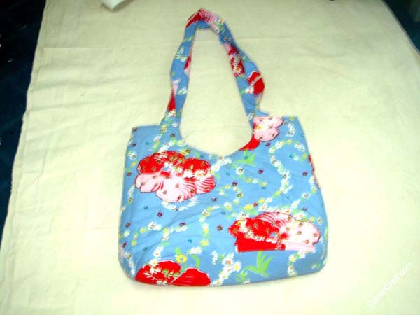 blue-printed-bag