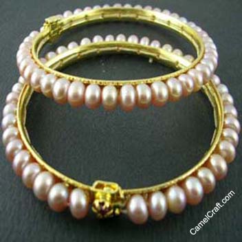 pearl-bangle-JPB014